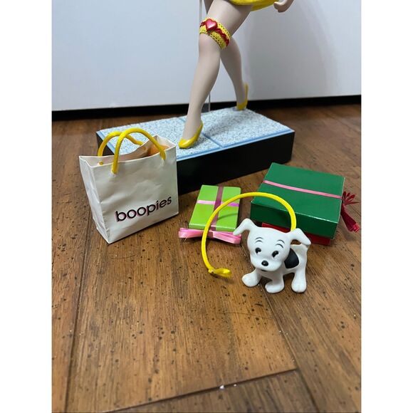 Danbury Mint Betty Boop Porcelain Collector 16" Doll "Shopping Spree" 1996 - Picture 6 of 16